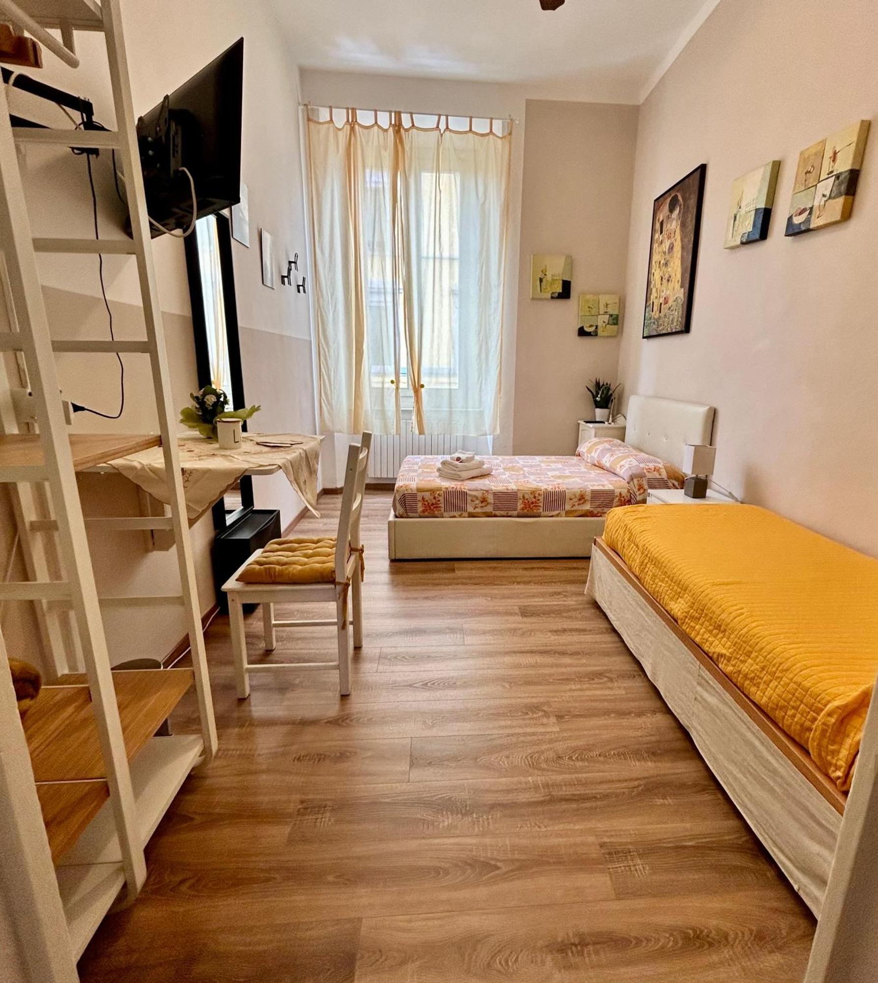 La Magnolia Bed & Breakfast Ливорно Екстериор снимка